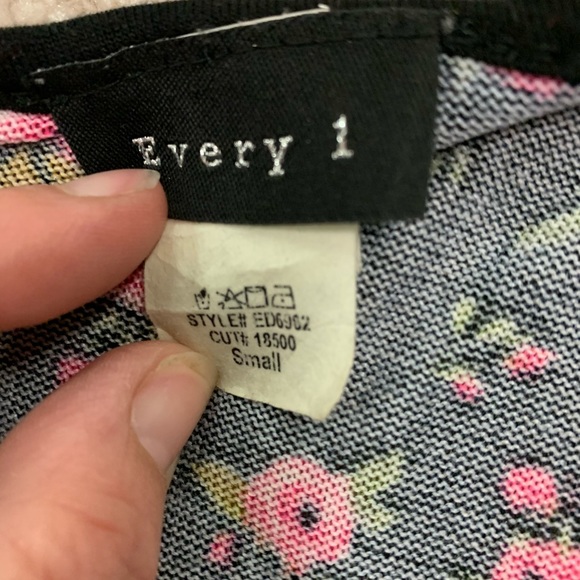 Forever 21 floral skater dress - Picture 4 of 4